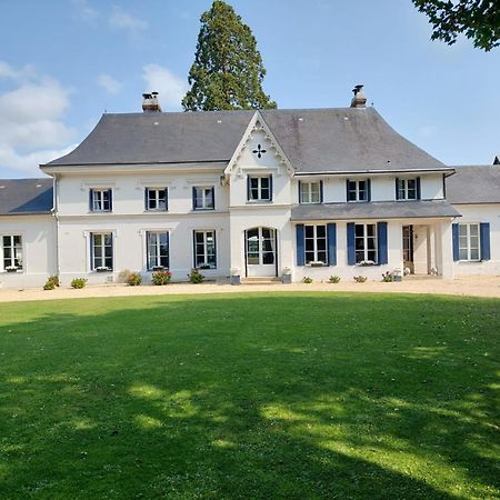 Manoir De L'As De Trefle Bed & Breakfast Isneauville Ngoại thất bức ảnh